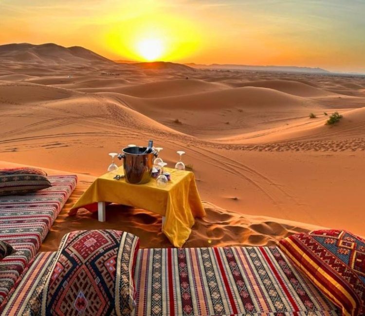 Merzouga wine table